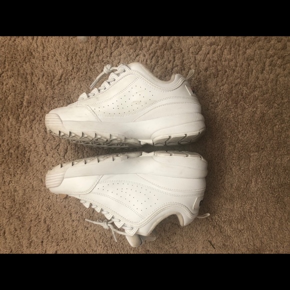 Filas - Picture 5 of 7